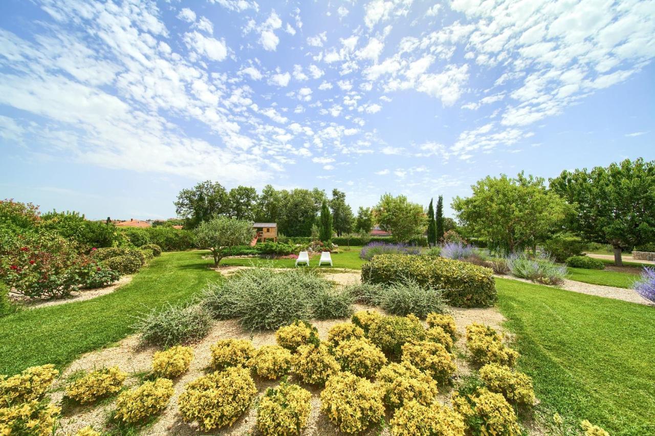 Villa Gardena Vrh  Exterior foto