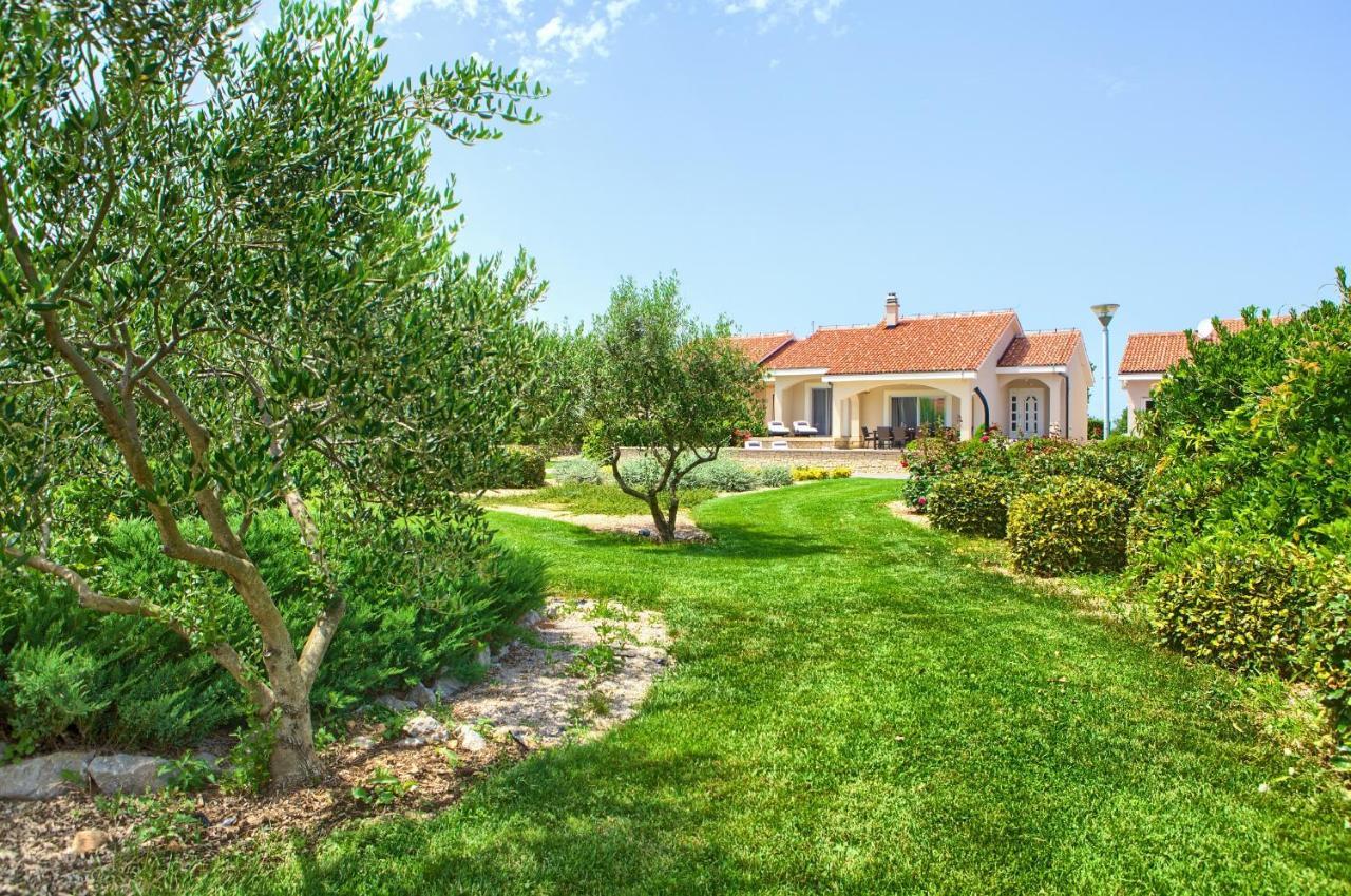 Villa Gardena Vrh  Exterior foto
