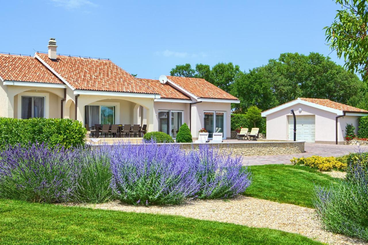 Villa Gardena Vrh  Exterior foto