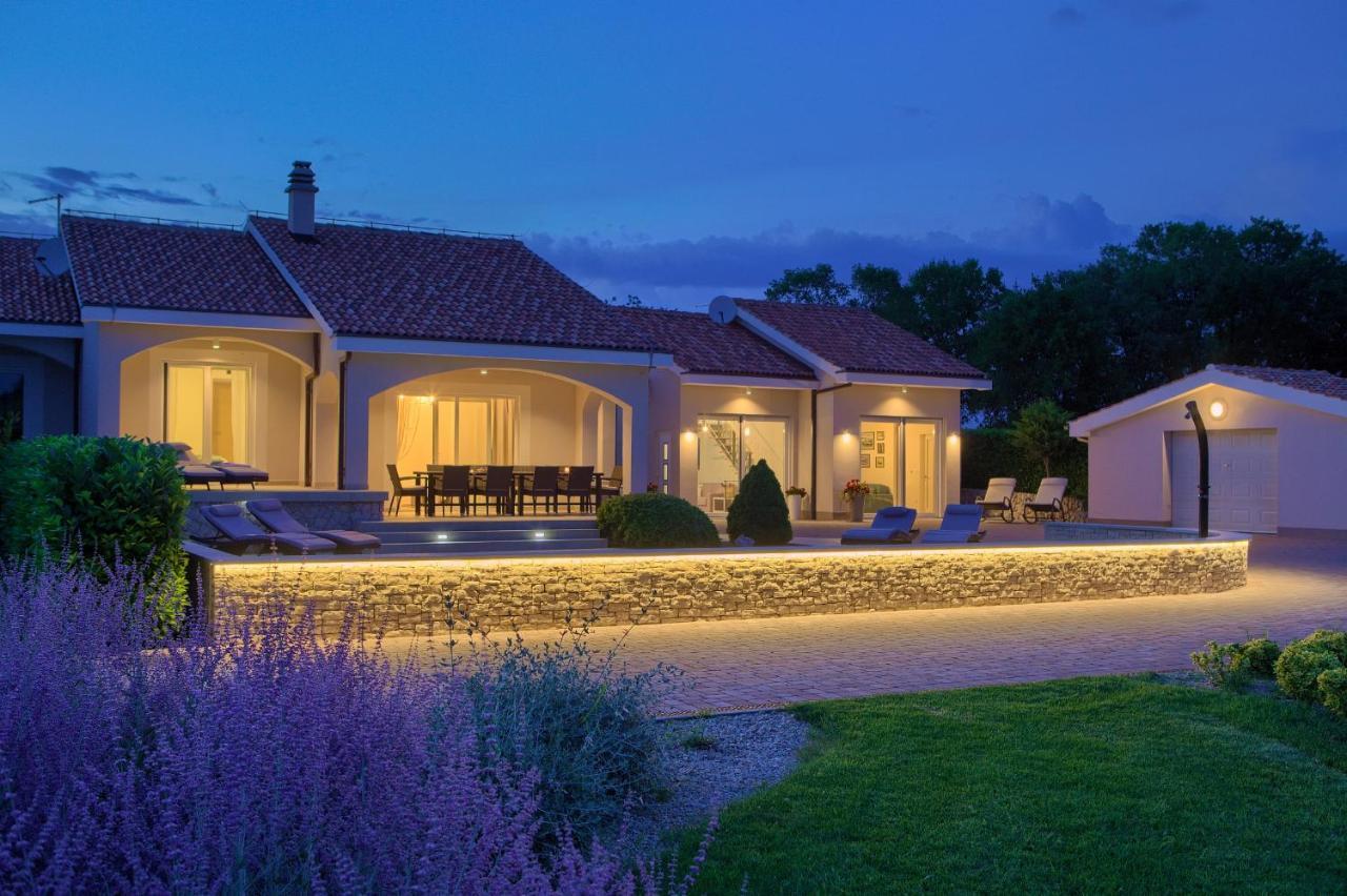 Villa Gardena Vrh  Exterior foto